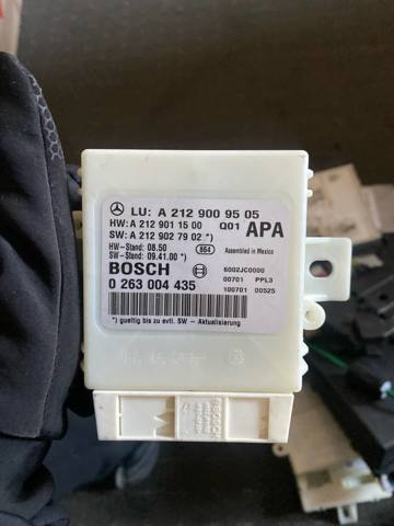 Модуль (блок ЕБУ) управління парктроніком A2129009505 MERCEDES