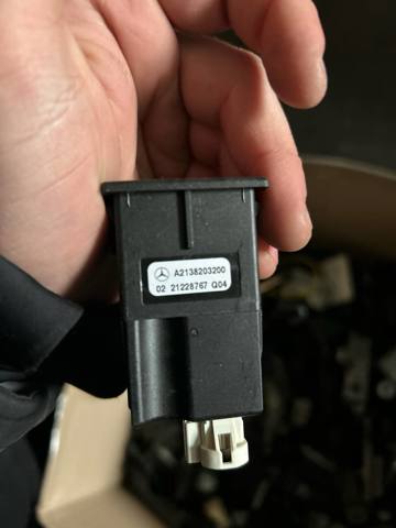 A2138203200 Mercedes