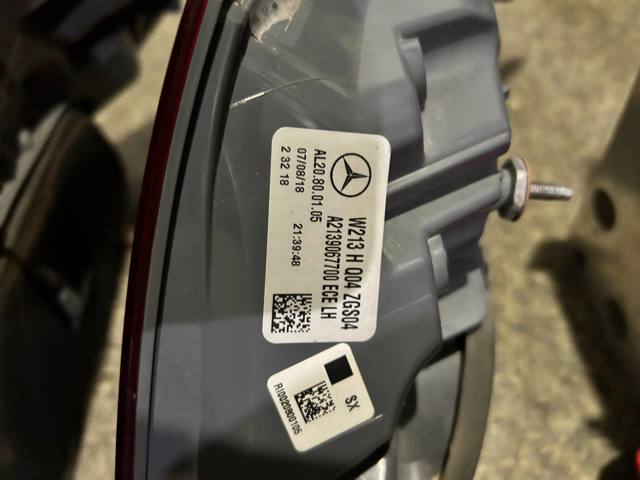 Задня ліва фара A2139067700 MERCEDES