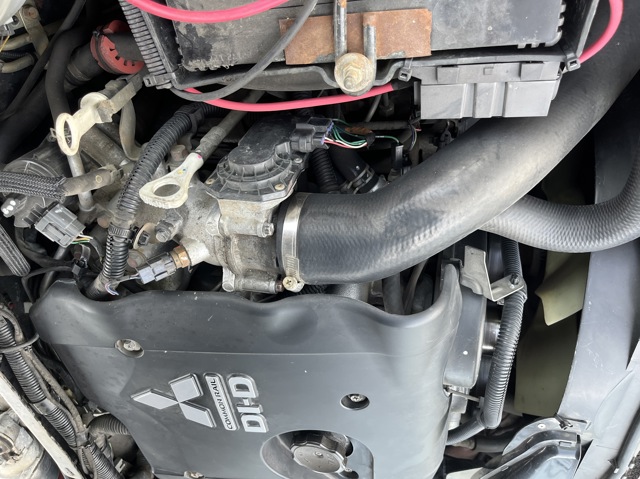 Колектор впускний 1540A417 MITSUBISHI