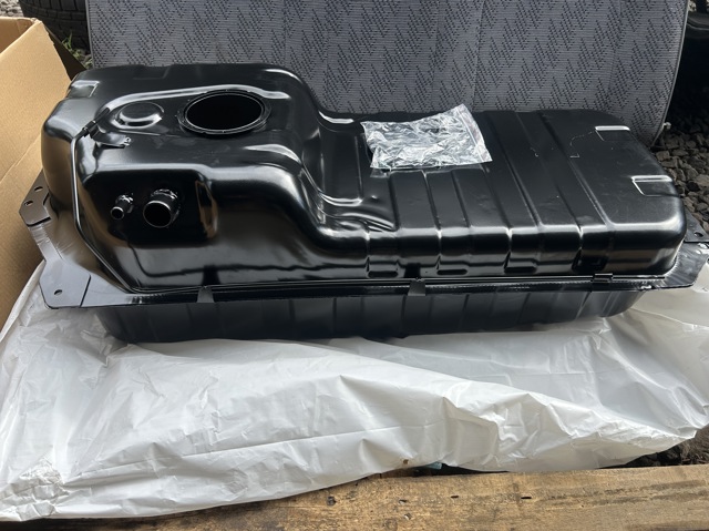 Бензобак 311103E900 MARKET (OEM)