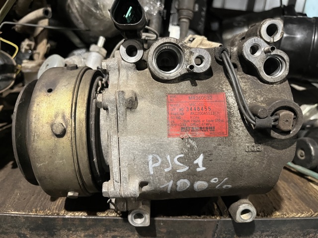 Компресор холодоагенту MR360532 MITSUBISHI