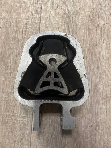 Опора двигуна задня DP536P082CB FORD