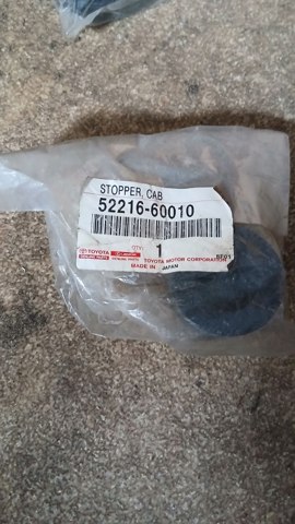 Подушка рами (кріплення кузова) 5221660010 TOYOTA