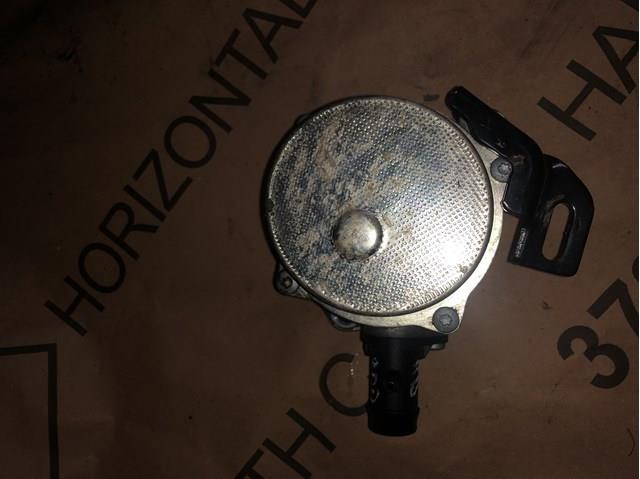 Насос вакуумний 146505272R RENAULT