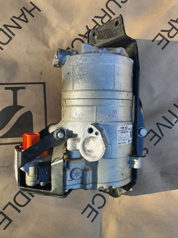 Компресор кондиціонера 4G0816797F VAG