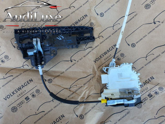 Замок задніх дверей, лівих 8K0839015G VAG
