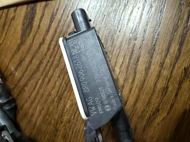 Датчик оксидів азоту NOX, задній 8R0906261A VAG