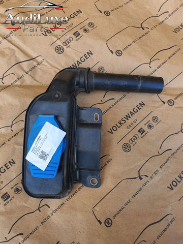 Горловина бачка омивача 8R0955452A VAG