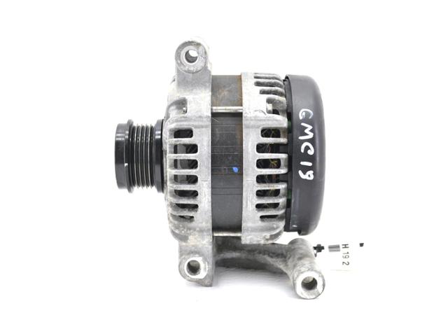 Авто генератор 13517759 GM
