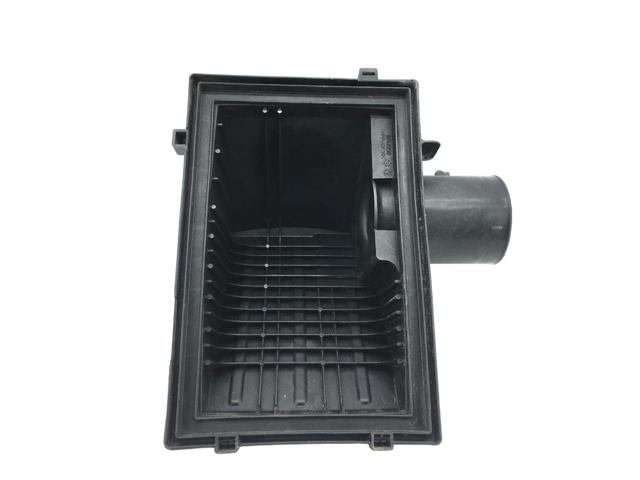 Корпус повітряного фільтра, верхня частина 16526EB300 NISSAN