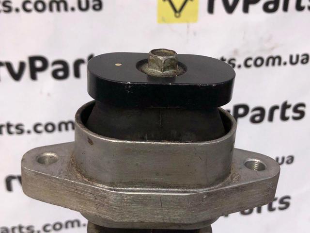 Передня опора двигуна 21950A4000 HYUNDAI