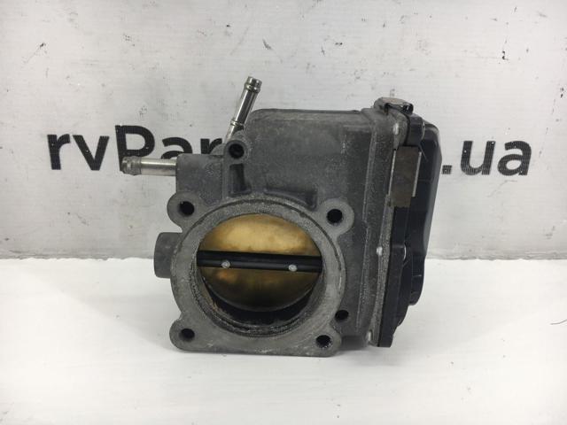 Дросільна заслінка в зборі 2203020060 TOYOTA