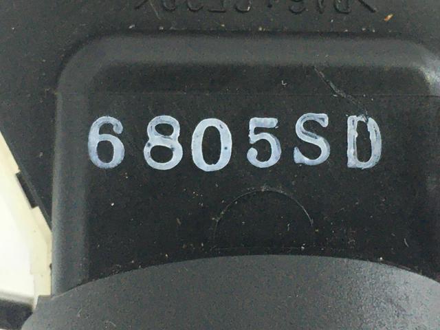 Перемикач підрульовий, правий 25260EB60A NISSAN