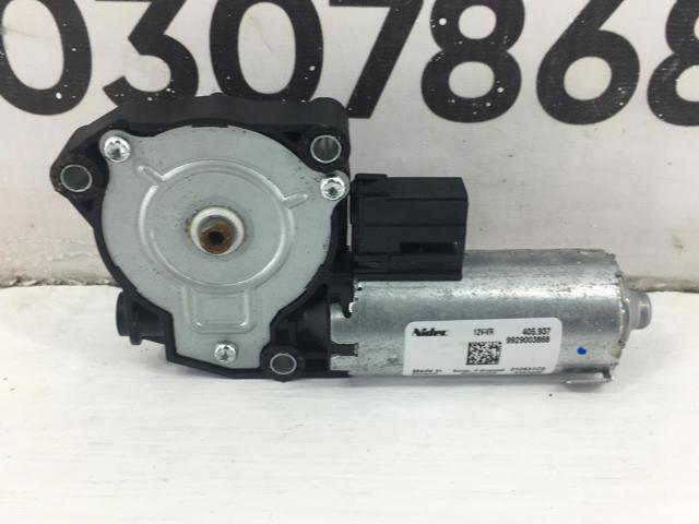 Двигун приводу люка 31462496 VOLVO