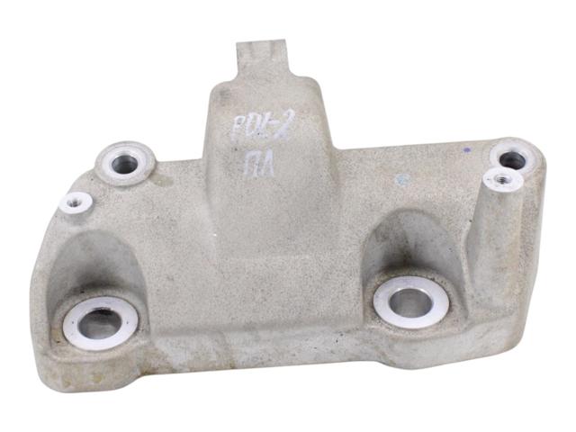 Кронштейн подушки (опори) двигуна, лівої 31686307 VOLVO