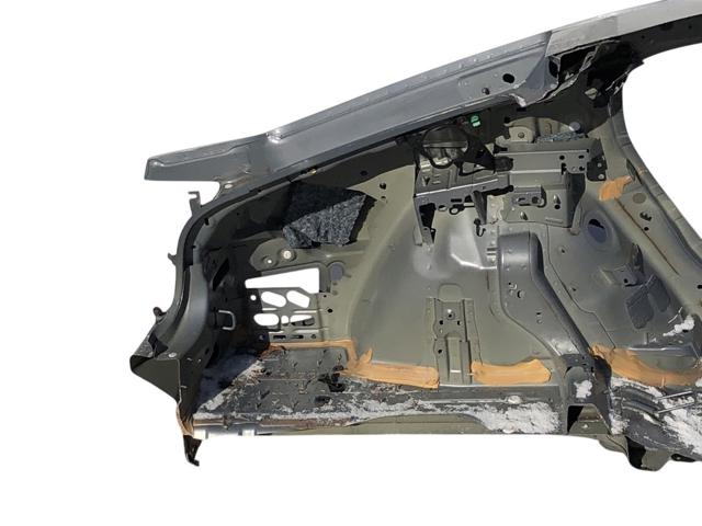 Крило заднє 32234133 VOLVO