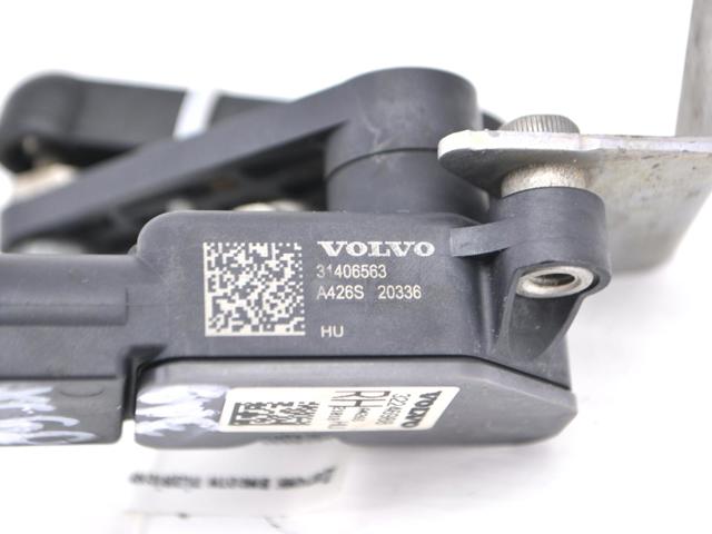 Датчик рівня положення кузова, задній правий 32246988 VOLVO