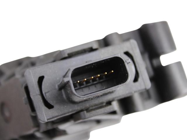 Педаль газу (акселератора) 32264188 VOLVO