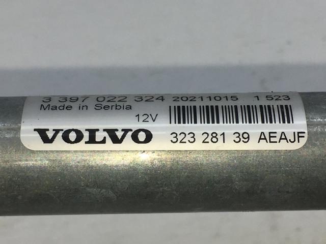 Трапеція щіток лобового скла 32328139 VOLVO