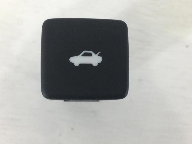 Кнопка салону приводу замка 3/5 дверей (ляди) / кришки багажника 35800TBAA01 HONDA