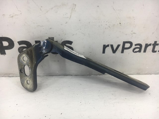 Петля капота, права 4F0823302 VAG