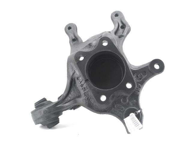 Цапфа поворотна права 527203U800 HYUNDAI