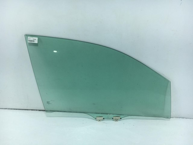 Скло передніх дверей, правою 61011AN02A SUBARU