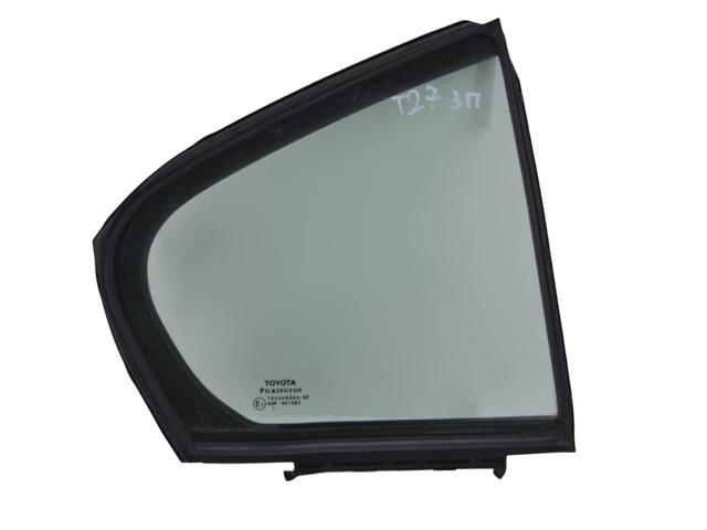 Скло-кватирка двері, задньої, правої 6812305090 TOYOTA