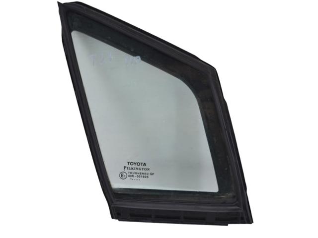 Скло-кватирка дверей, передніх, правих 6812505010 TOYOTA