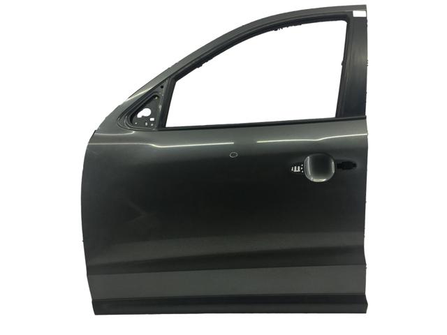 Двері кабіни 760032B020 HYUNDAI