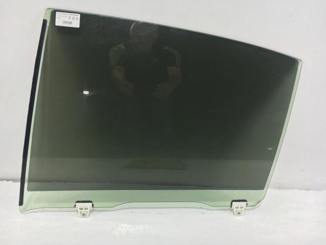 Скло задньої двері лівої 823014GA0A NISSAN
