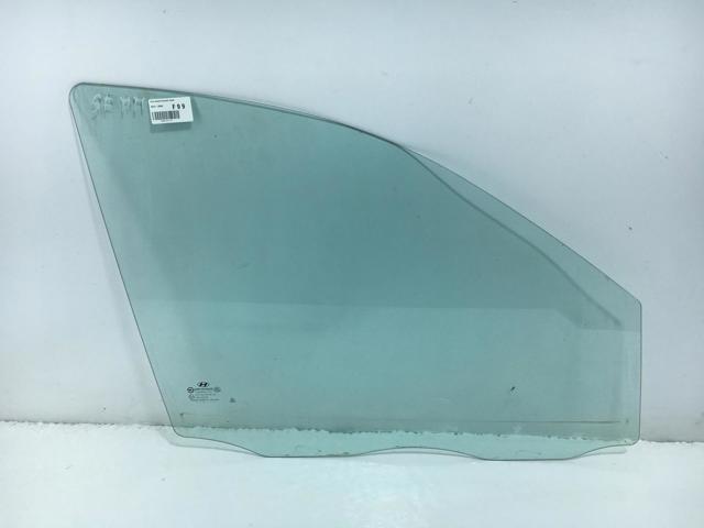 Скло передньої правої двері 824212B000 HYUNDAI
