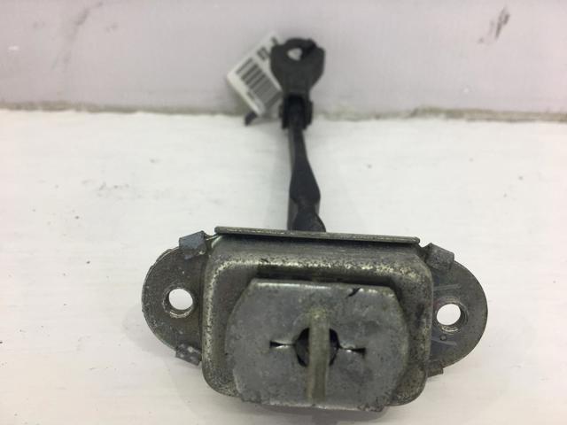 Обмежувач відкриття дверей, задній 824301BA0A NISSAN