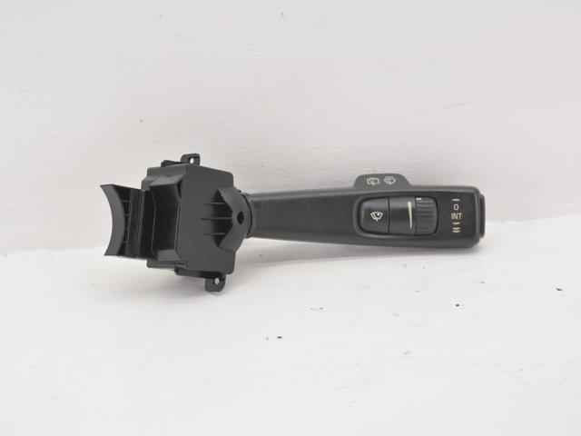 Перемикач підрульовий, правий 8682869 VOLVO