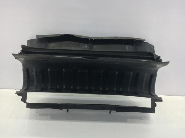 повітропровід радіатора DXJ500121 LAND ROVER