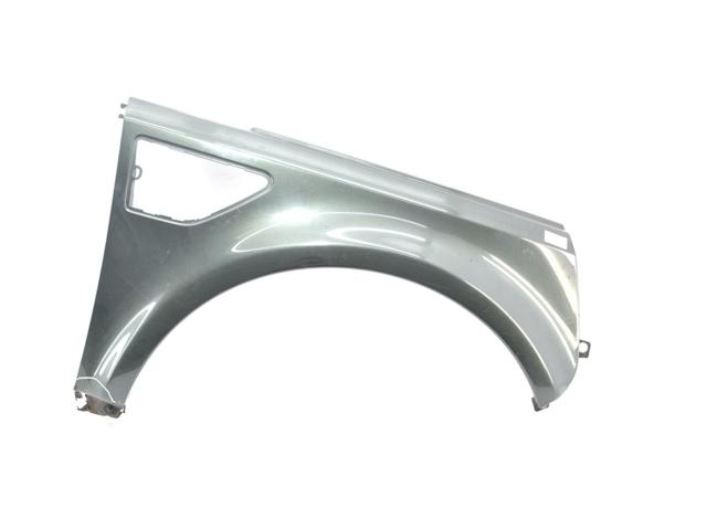 Переднє праве крило LR005867 LAND ROVER