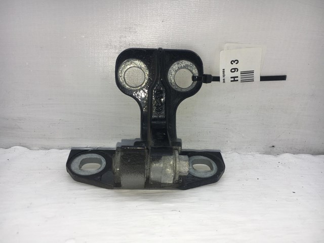 Петля задніх дверей, правих LR018034 LAND ROVER