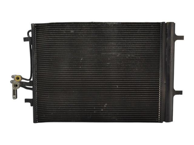 Радіатор кондиціонера LR023921 LAND ROVER