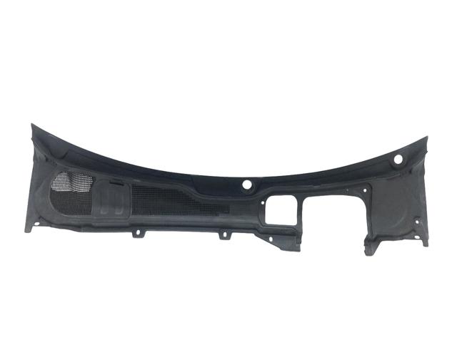 Водостік лобового скла, жабо LR027199 LAND ROVER