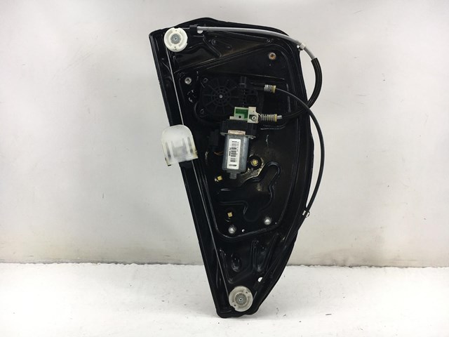 Склопідйомник задніх лівих дверей LR032029 LAND ROVER