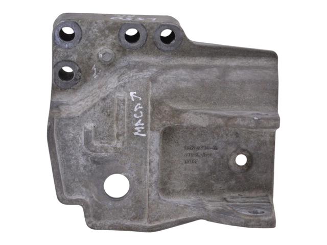 Кронштейн подушки (опори) двигуна, правої LR037029 LAND ROVER