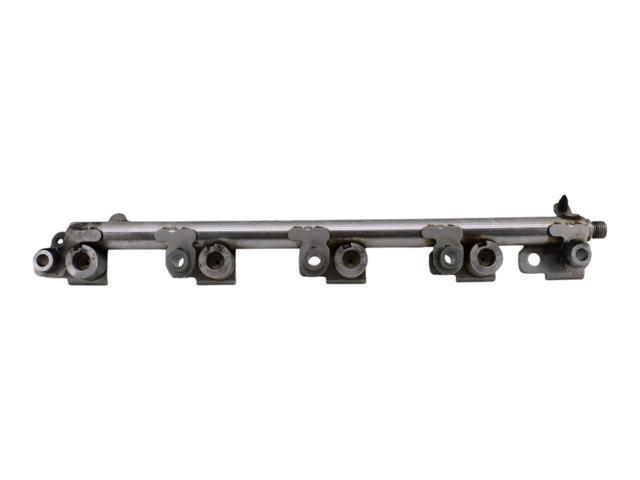 Паливна рампа LR054874 LAND ROVER