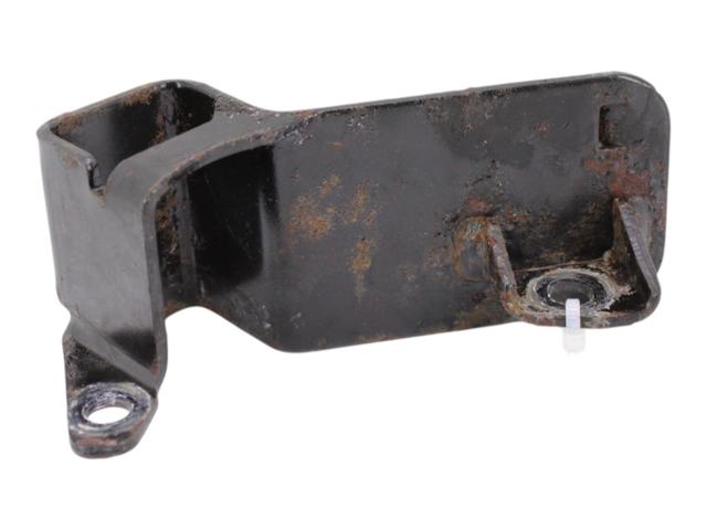 Кронштейн паливного насоса ПНВТ LR056565 LAND ROVER