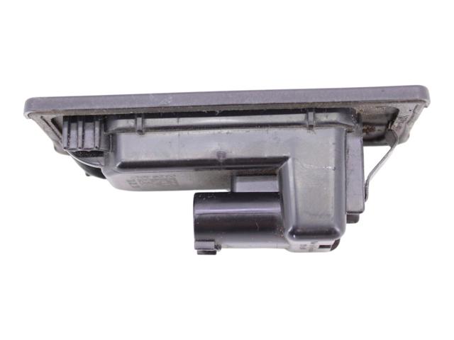 Ліхтар освітлення номерного знака LR089442 LAND ROVER
