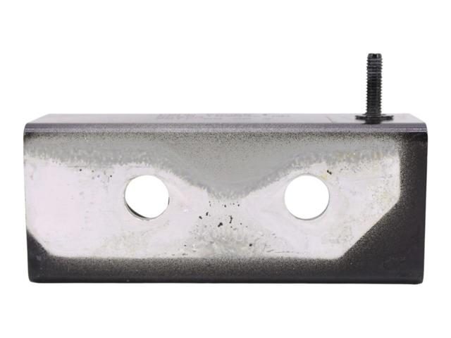 Кронштейн передньої панелі, правий LR090887 LAND ROVER