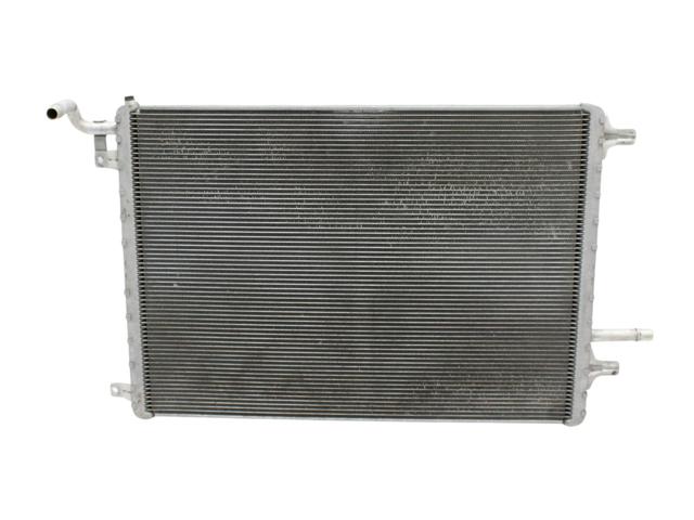 Радіатор охолодження двигуна, додатковий LR117684 LAND ROVER