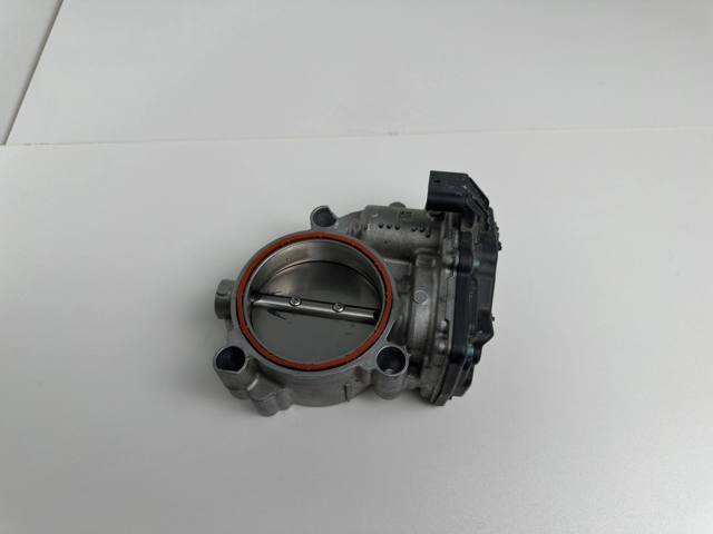 Блок дросельної заслінки 13548667415 BMW