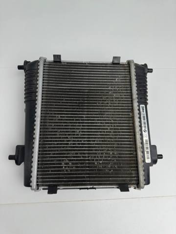 Радіатор охолодження двигуна, лівий 17118672237 BMW