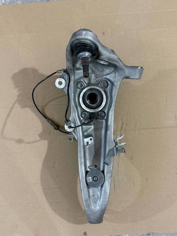 Цапфа поворотного кулака 31206884386 BMW